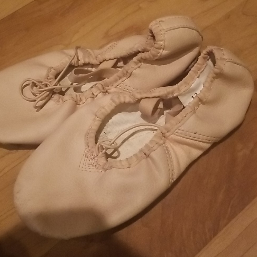 Ballet shoes